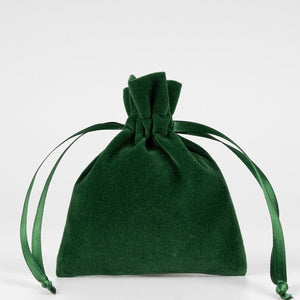 Cadeau invité Noël – pochette en velours 10 × 13 cm à cordon satiné froncé, rouge, vert ou noir, 9 motifs Noël & Nouvel An 2027 - Pamusan.fr